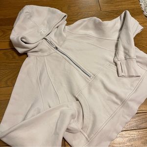 Lululemon Scuba Half Zip